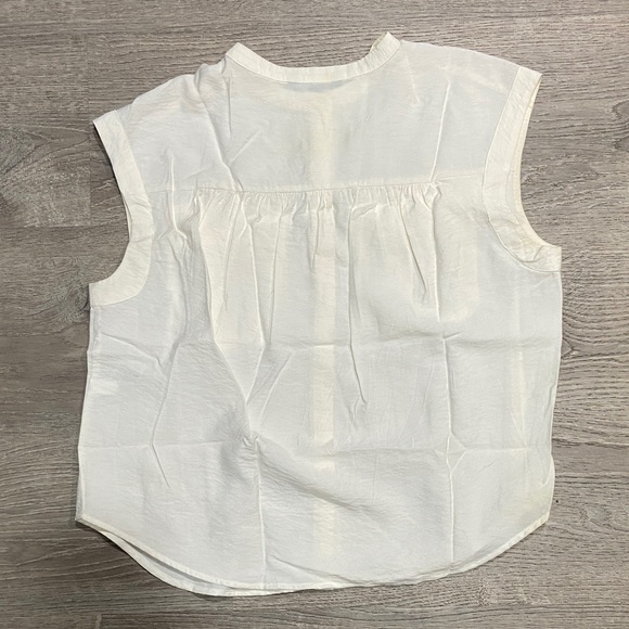 Banana Republic Cream Button-Up Top - Picture 4 of 4